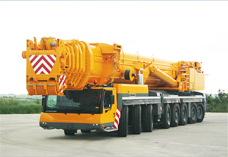 德钦县精密设备吊装（如机床、仪器）需要特殊车型吗？